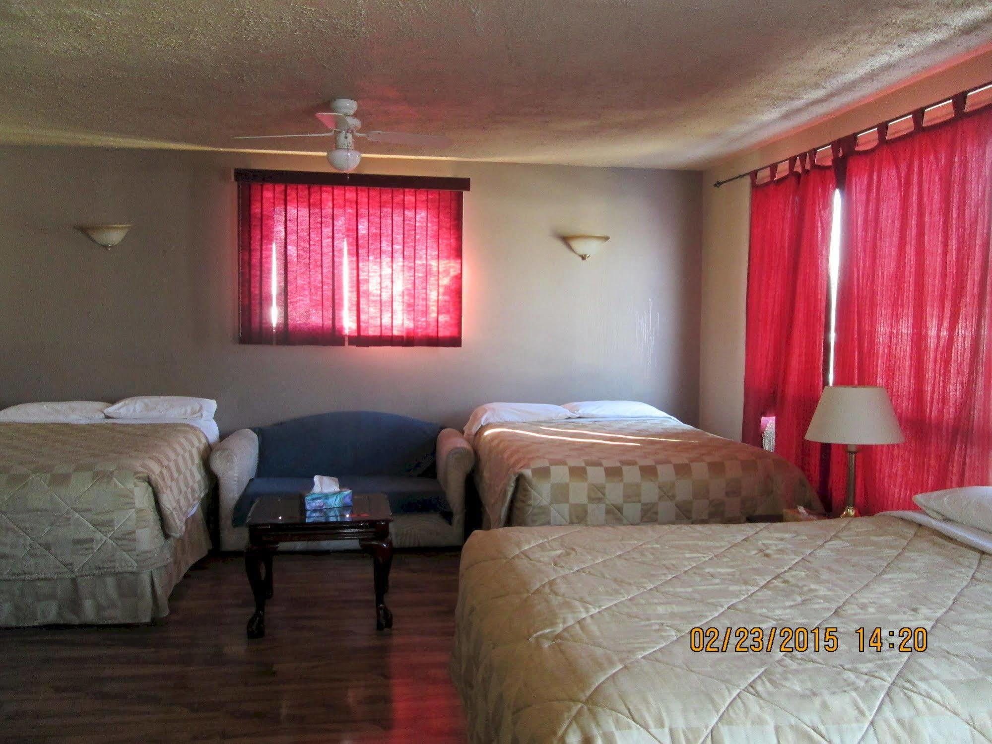 Motel Lustre D'Or L'Ancienne-Lorette Ngoại thất bức ảnh