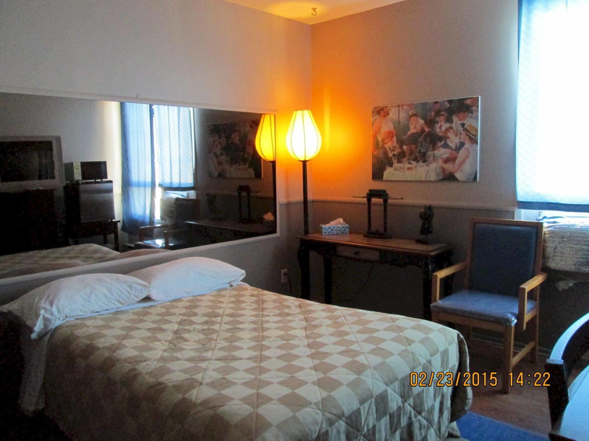 Motel Lustre D'Or L'Ancienne-Lorette Ngoại thất bức ảnh